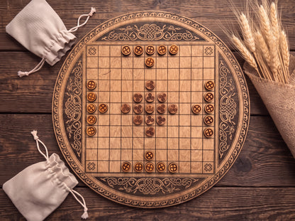 Round Hnefatafl Set