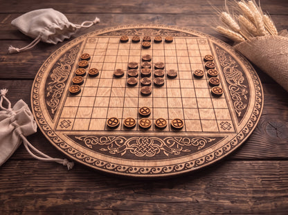 Round Hnefatafl Set