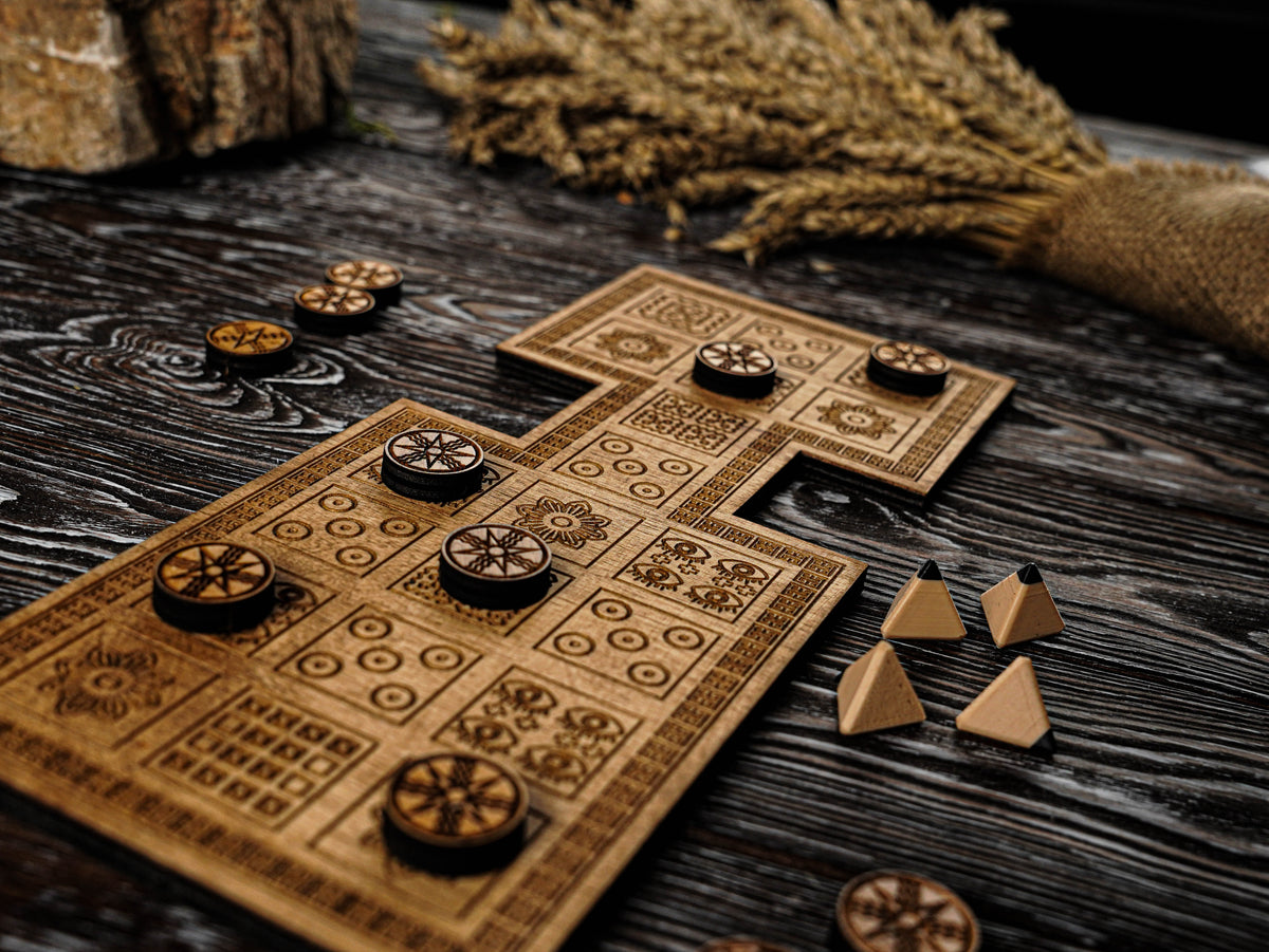 Royal Game of Ur set