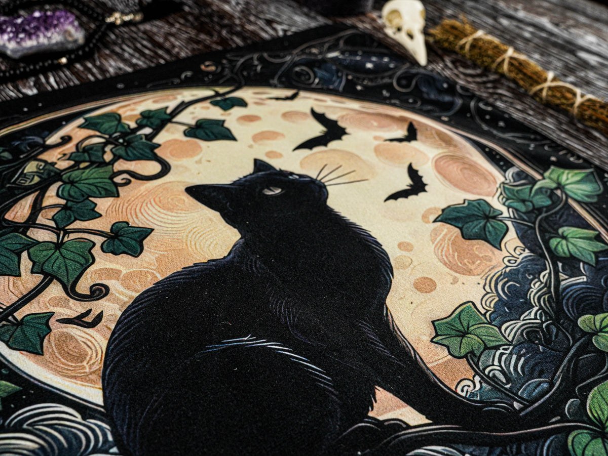 Black Cat Cloth