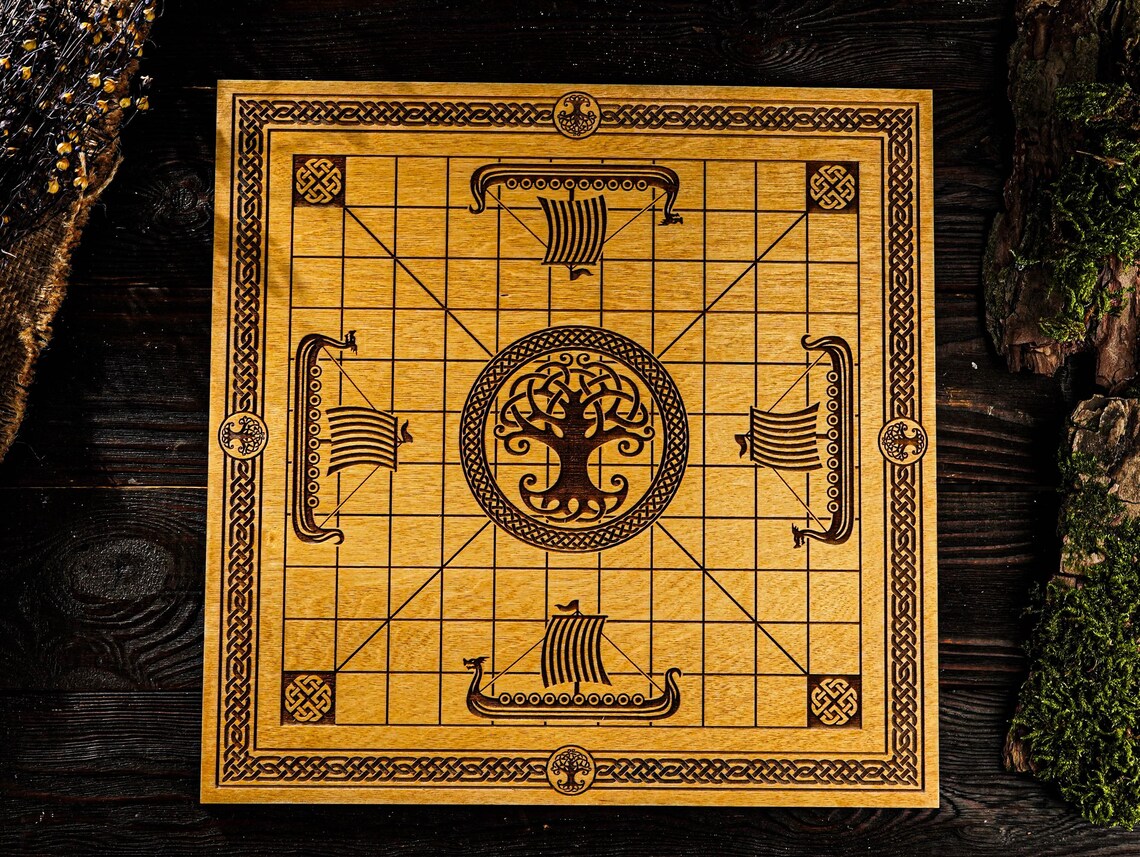 Hnefatafl Board Game