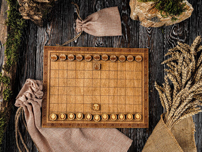 Latrunculi Board Game