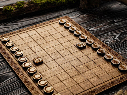 Latrunculi Board Game