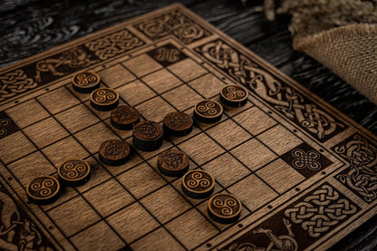 Brandubh Board Game