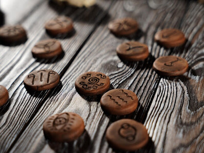 Wiccan Runes Set